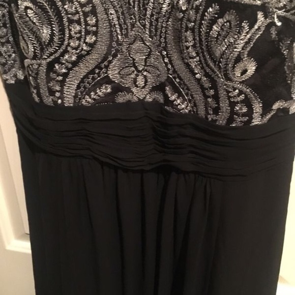 Eliza J Formal Evening Gown - Picture 6 of 7